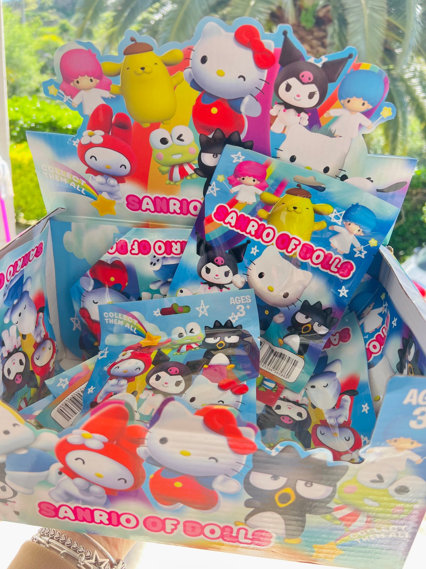 SURPRISE SANRIO