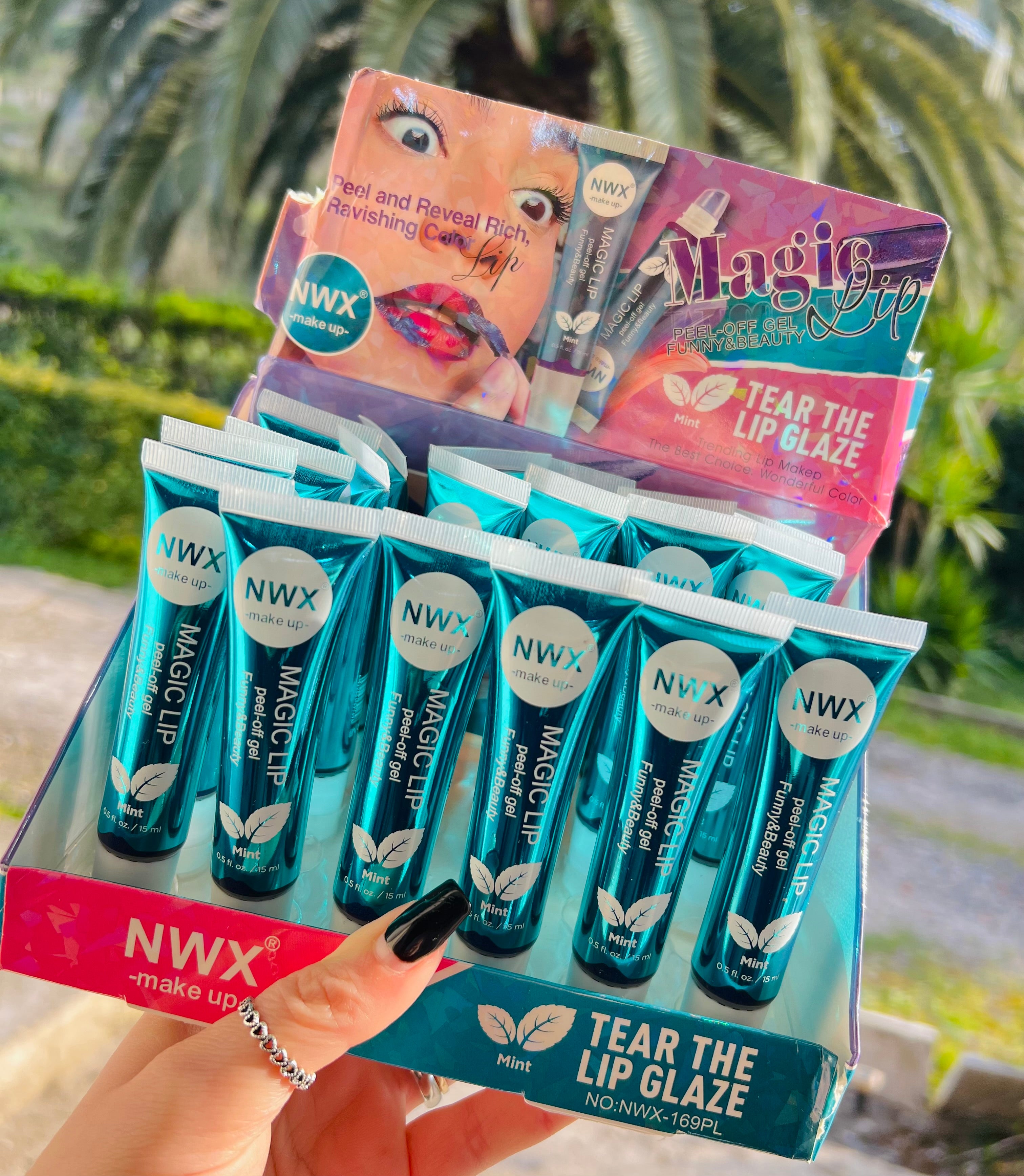 LIP PEEL OFF ALLA MENTA DUPE NYX