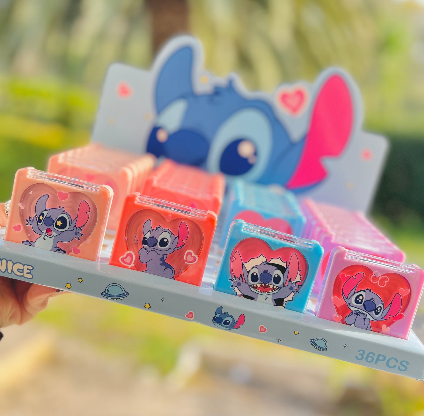 BLUSH STITCH