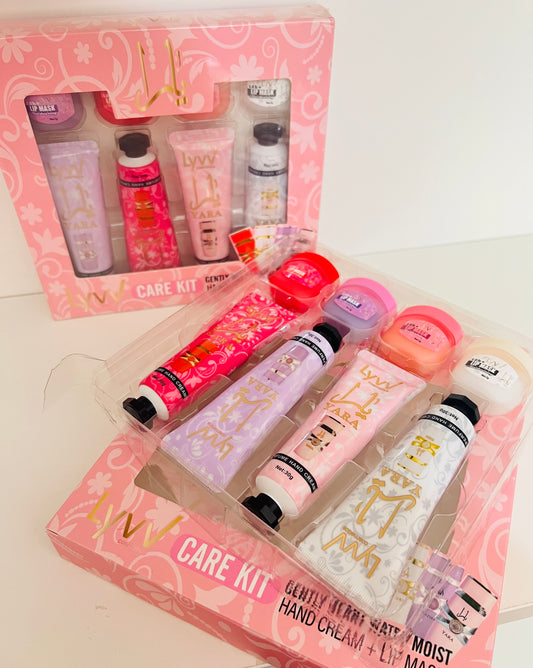 CONFEZIONE YARA CREME MANI E LIP MASK 8PCS