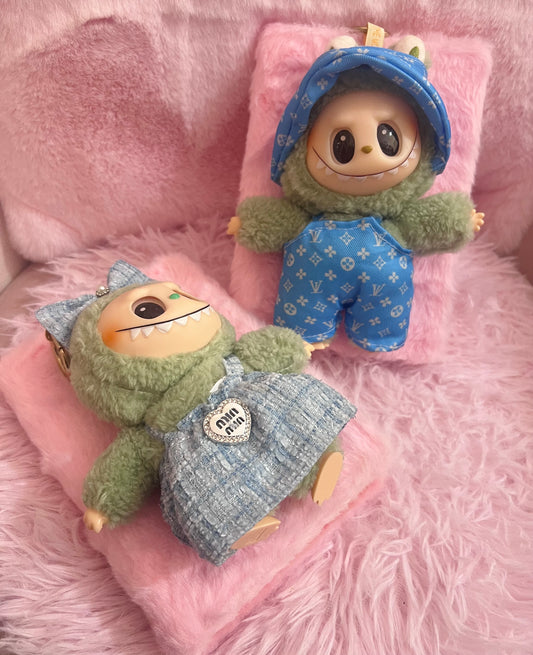 PALETTE LIBRO LABUBU LOG